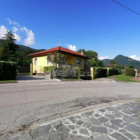 Casa Vacanza Elena San Bernardino Verbano エクステリア 写真